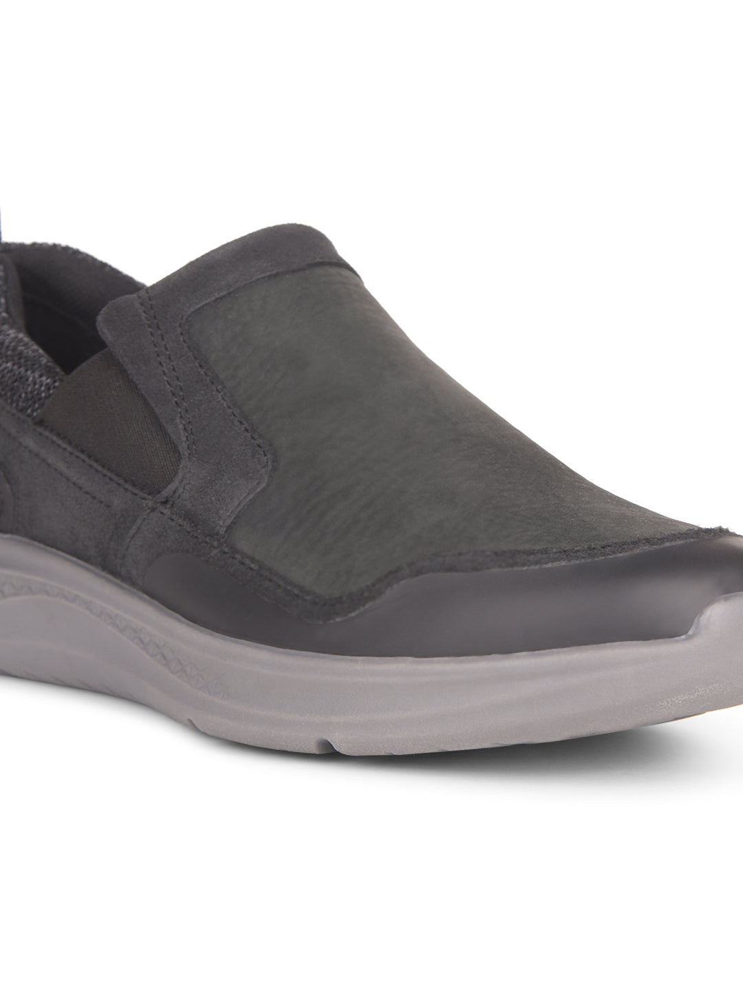 Hush Puppies Men Black Casual Slip-on Shoes - Black - View 5
