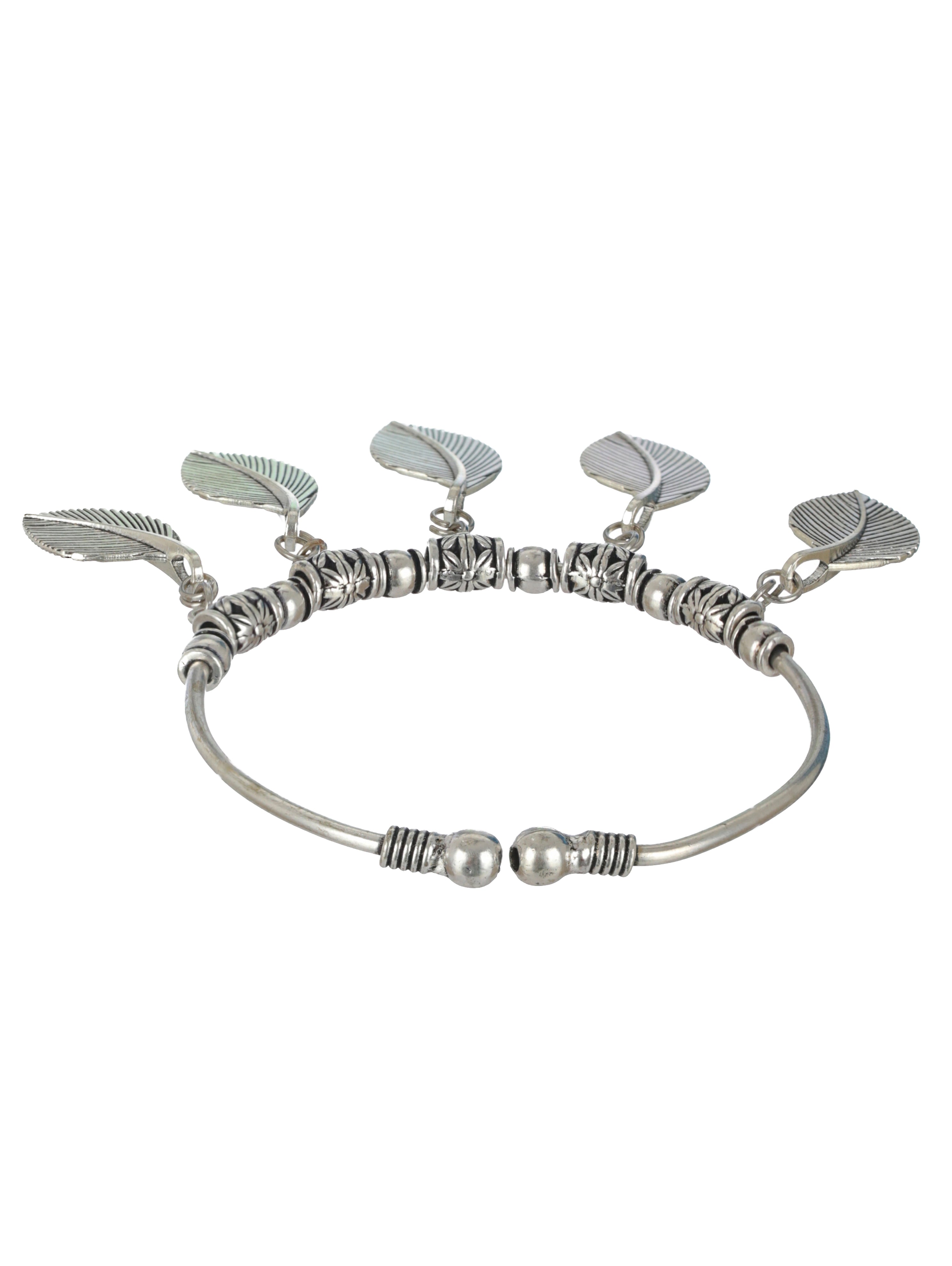 Women Oxidised Silver-Toned & Oxidised Tribal Brass Leaf Charm Bracelet