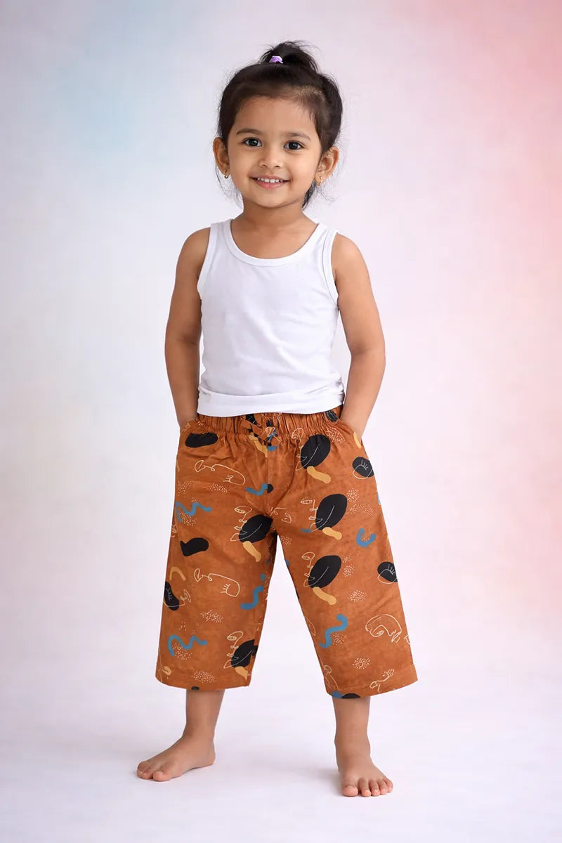Printed Capri for Girls - Brown - View 1