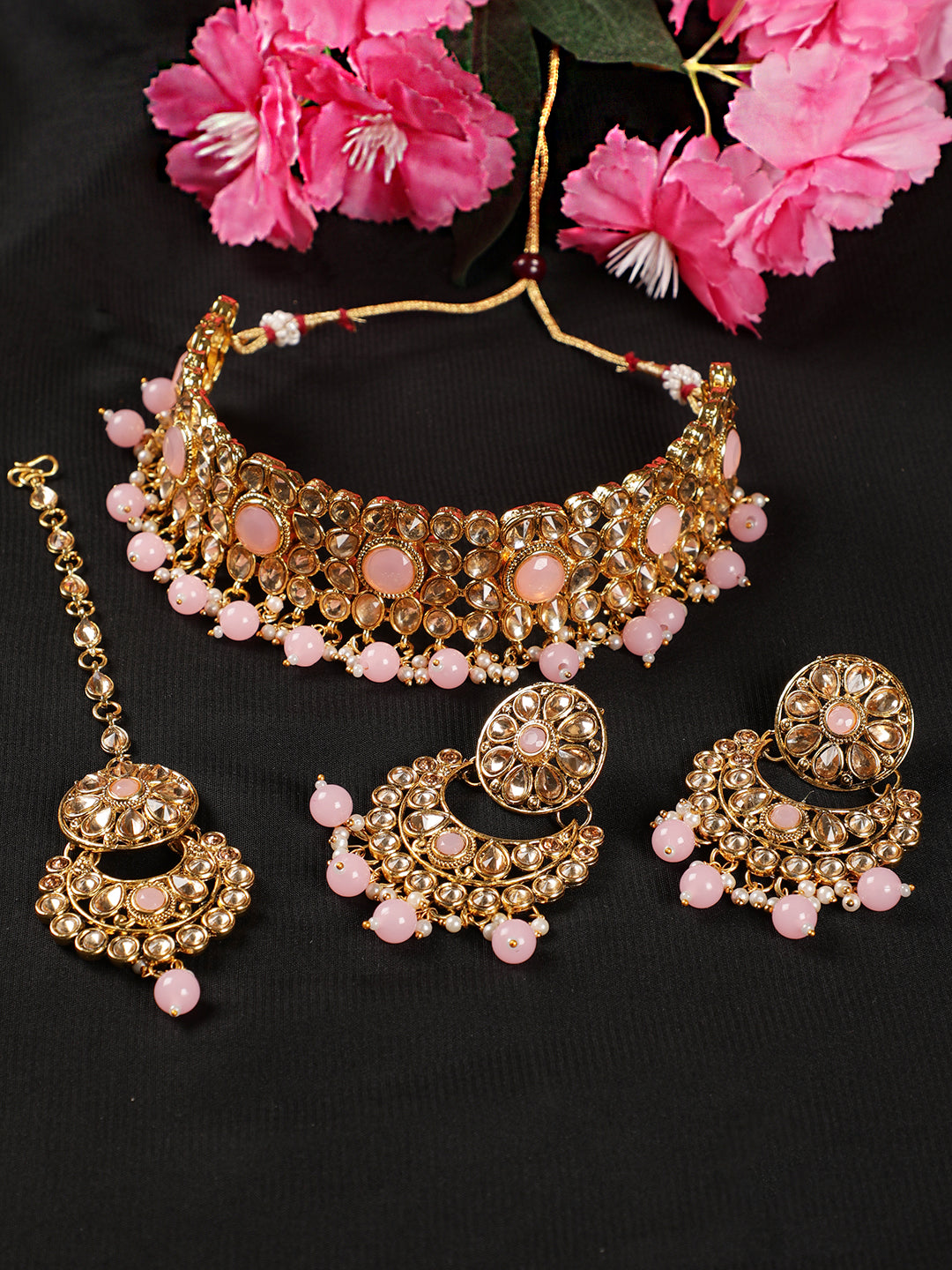 Pink Pearls Kundan Beads Gold Plated Choker Set With Maangtika