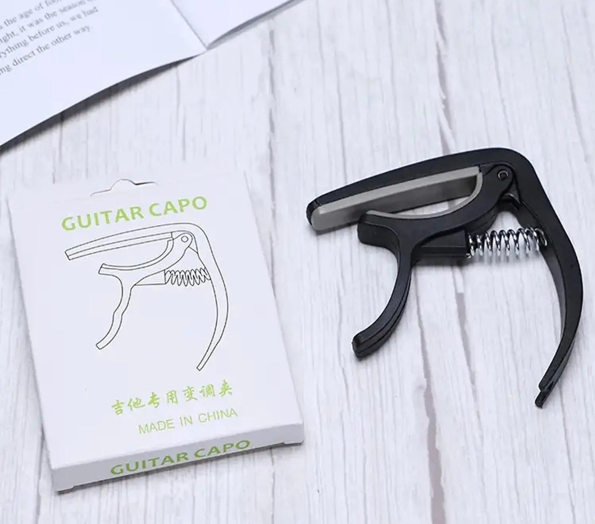 Guitar Capo With Pickup Stand Soft Pad For Acoustic And Electric Guitar Ukulele Mandolin Banjo Guitar Accessories HP DD