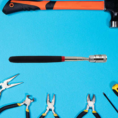 1 Pc Telescopic Pick up Tool Magnetic Mini LED Magnet Tool for Picking up Screwdriver Nuts and Bolts Metal Screw Hand Tools