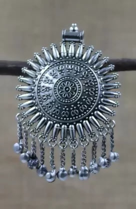 silver-plated-saree-pin-oxidised-safety-pin-fancy-women-dupatta-original-imagwytp3sha2bce