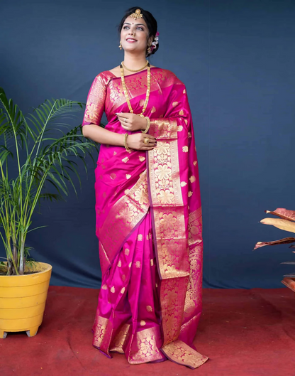 AXONIT Royal Emerald Jacquard Saree with Broad Golden Zari Border & Pallu