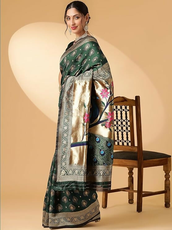 AXONIT Jacquard Silk Saree – Golden Zari Peacock Design, Festive Wear