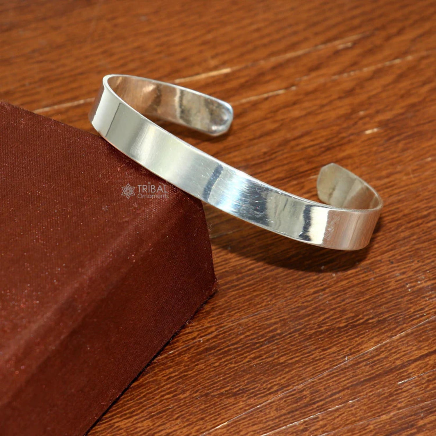 Jazz and Sizzle Men Silver-Plated Matt Finished Cuff Bracelet