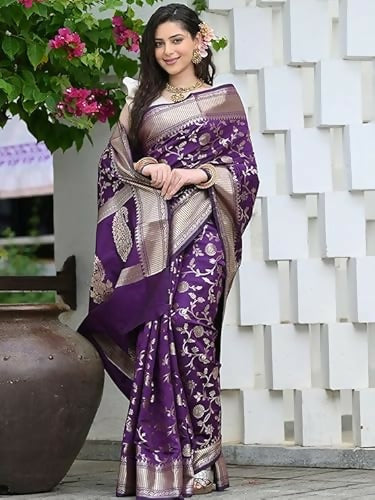 AXONIT Soft Silk Saree with Golden Zari Floral & Peacock Weaving