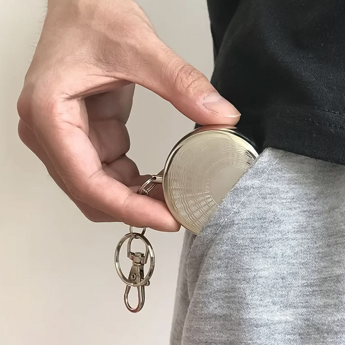Mini Pocket Ss Ashtray With Keyring (1pc) HP DD