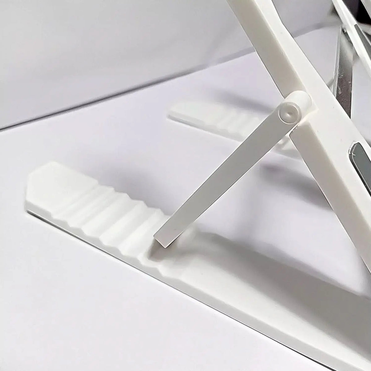Multi-position Adjustable Tablet  Mobile Phone  Laptop Stand  Bracket Holder (1 Pc) HP DD
