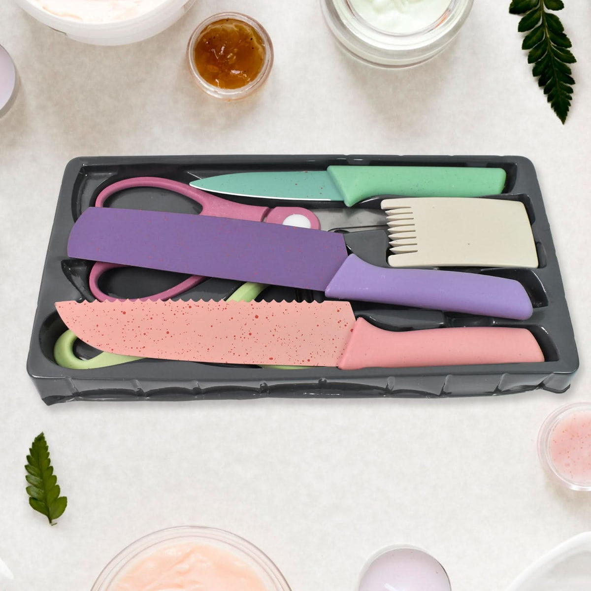 Professional Colorful Kitchen Knives Set (6 Pcs Set) HP DD