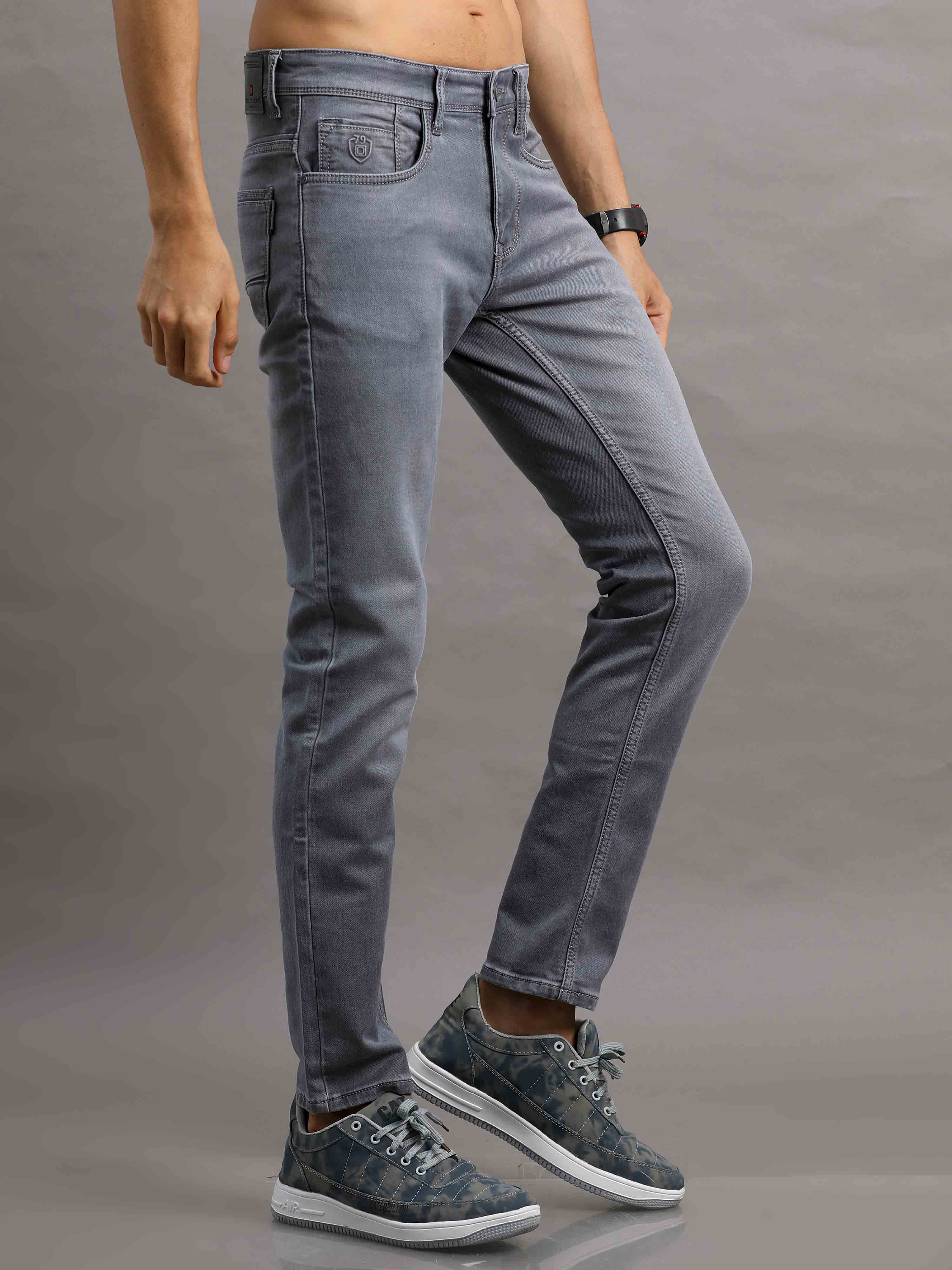 Men's Grey Relaxed Denim Ankle fit Jeans