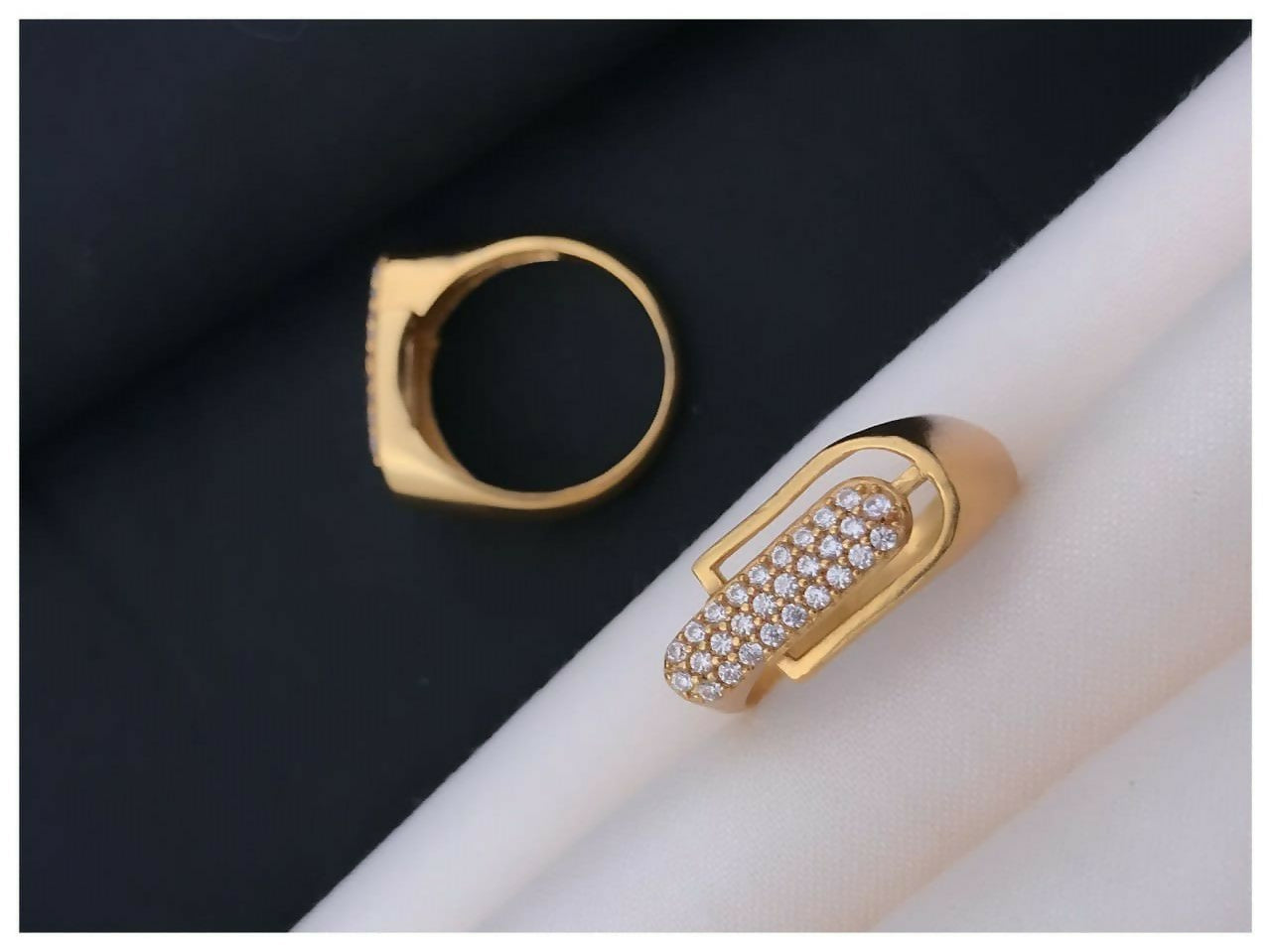 Men’s Gold-Plated Brass Ring with Natural Agate Stone MAITRY ENTERPRISE