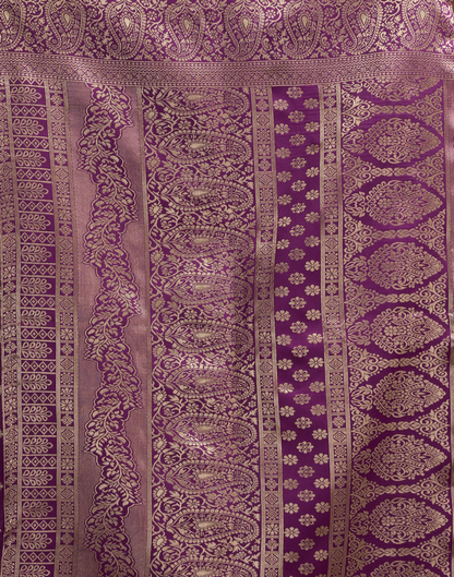 AXONIT Royal Jacquard Saree with Golden Zari Butta & Brocade Border