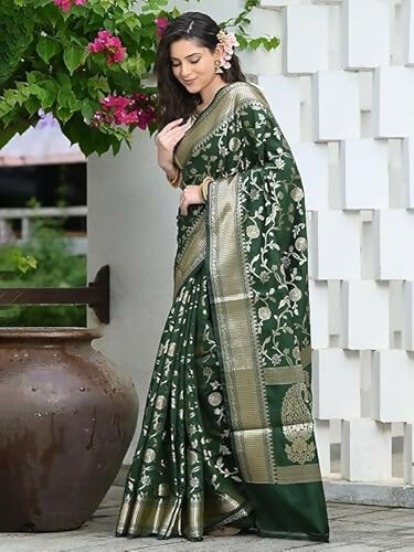 AXONIT Soft Silk Saree with Golden Zari Floral & Peacock Weaving