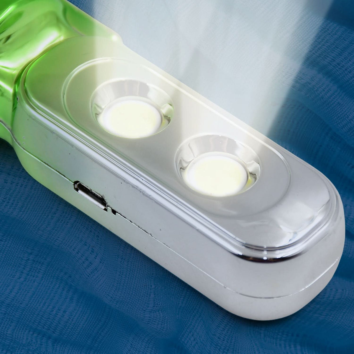 Multi Functional 3 Led Torchlight (1 Pc) HP DD