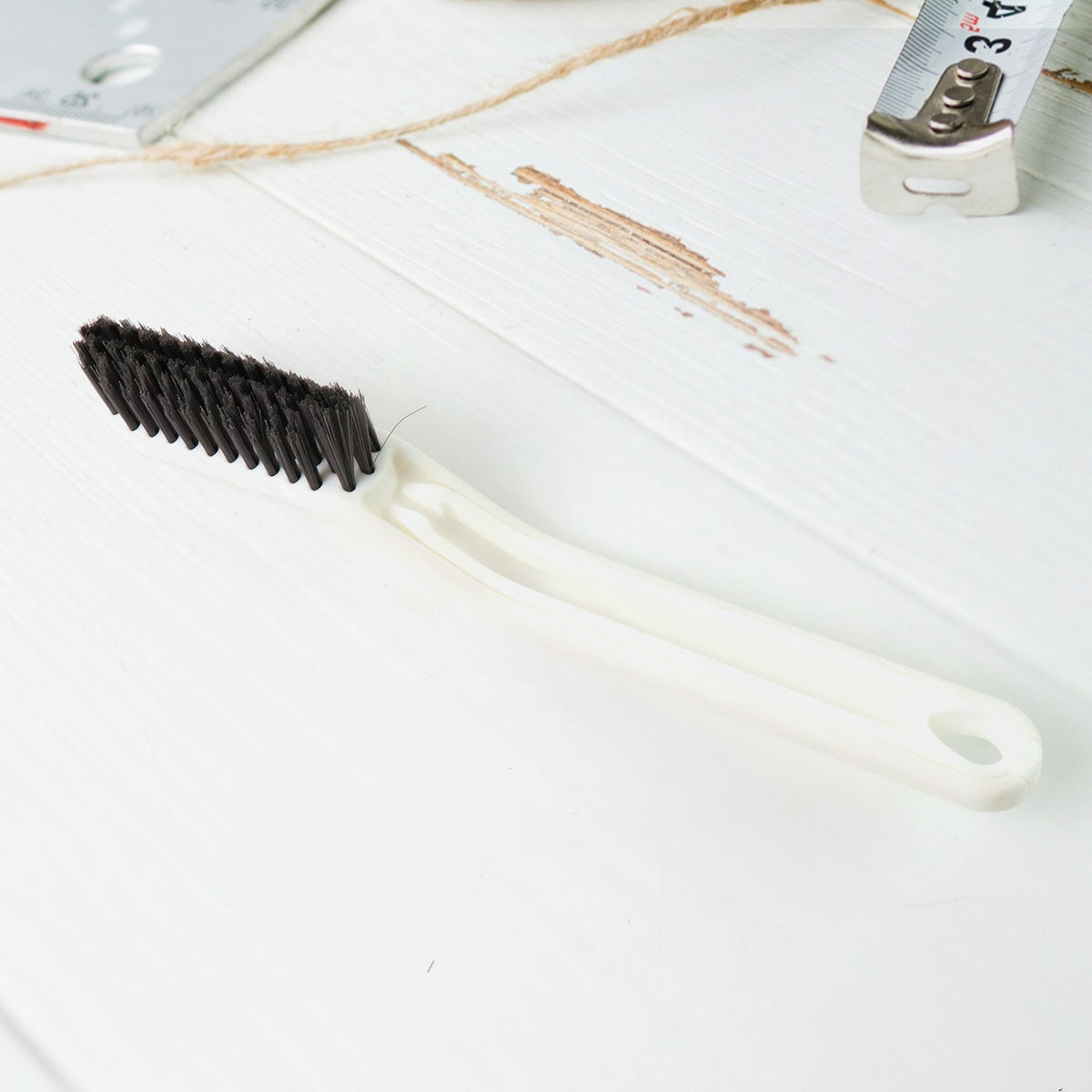 Multifunctional Floor Gap Brush 2 In 1 Cleaning Brush (1 Pc) HP DD