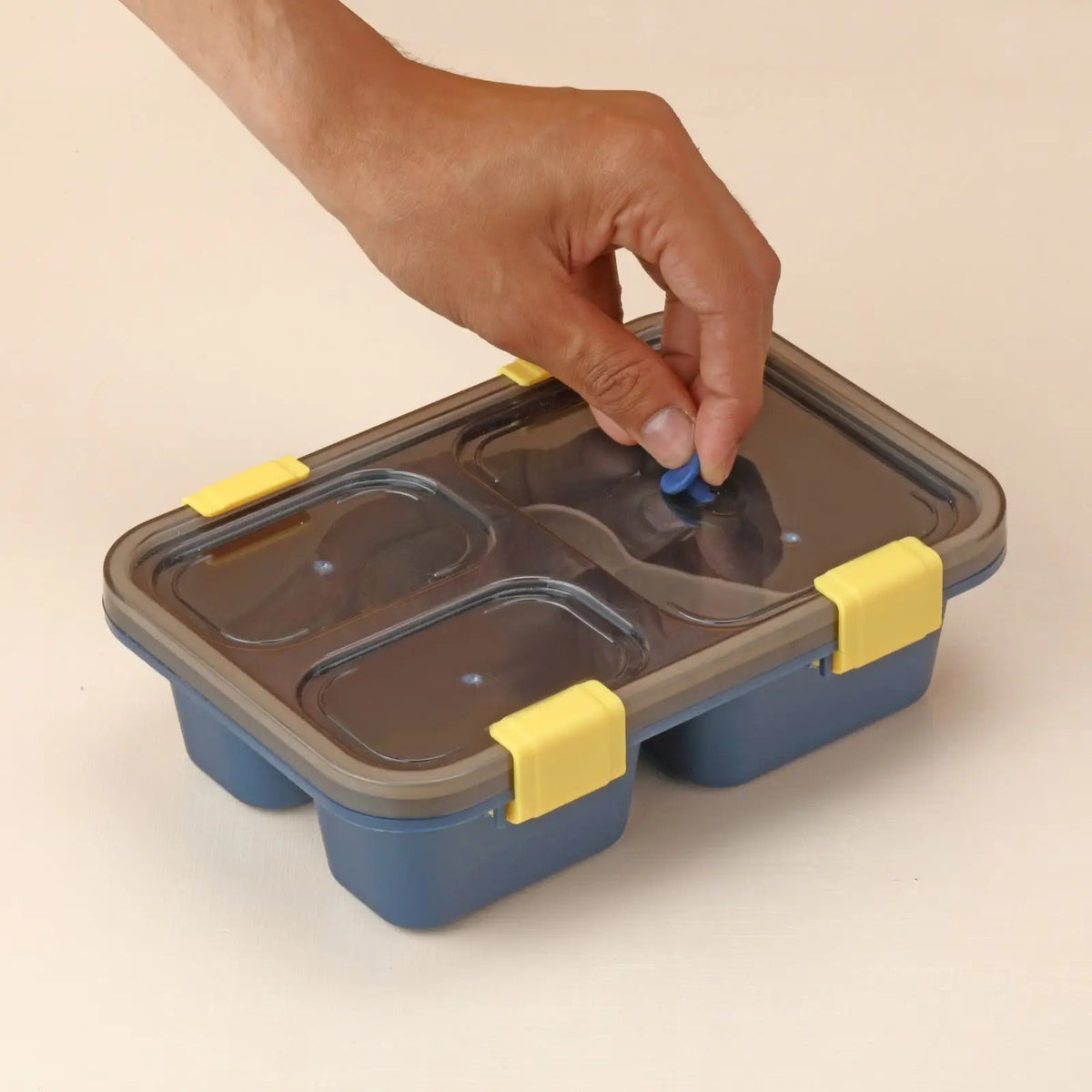 Plastic Lunch Box For Kids Lunch Box For Kids 3 Compartment Insulated Lunch Box Tiffin Box For Boys Girls School  Office Men (3 Compartment Lunch Box) HP DD