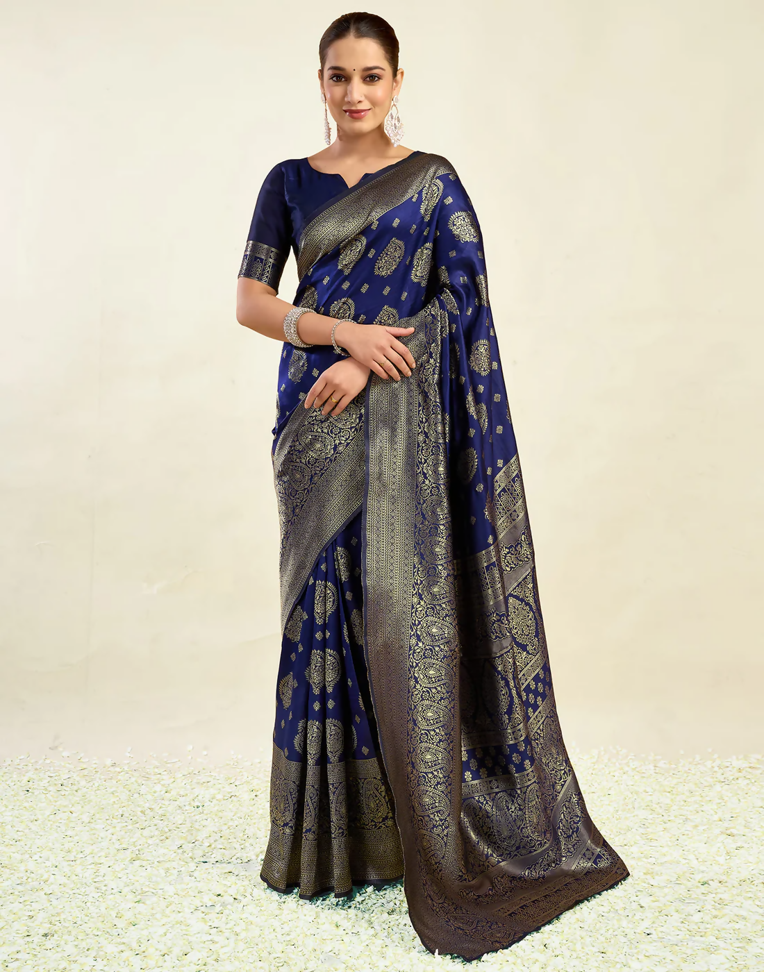 AXONIT Royal Jacquard Saree with Golden Zari Butta & Brocade Border