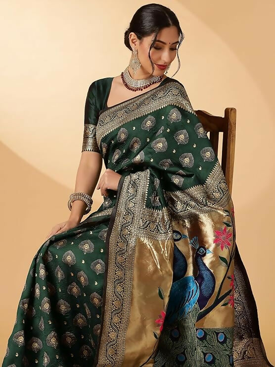 AXONIT Jacquard Silk Saree – Golden Zari Peacock Design, Festive Wear
