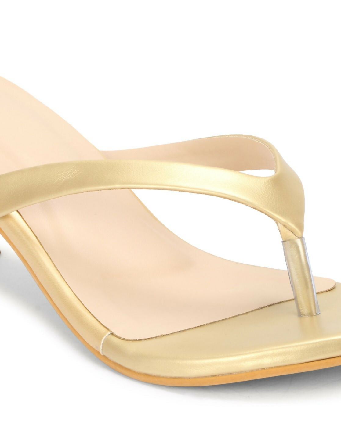 -1117Wx1400H-701300015-gold-MODEL5[1]