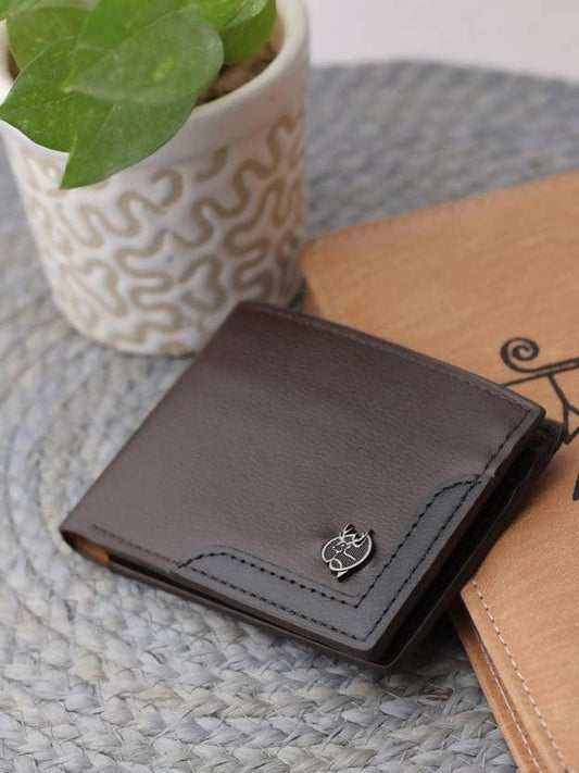 ZEVORA Men Casual Brown Genuine Leather Wallet (4 Card Slots) - HalfPe