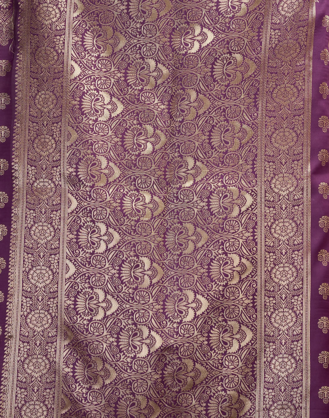 Royal Emerald Jacquard Saree with Golden Zari Work & Heavy Brocade Border