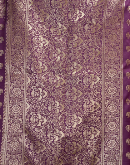 Royal Emerald Jacquard Saree with Golden Zari Work & Heavy Brocade Border