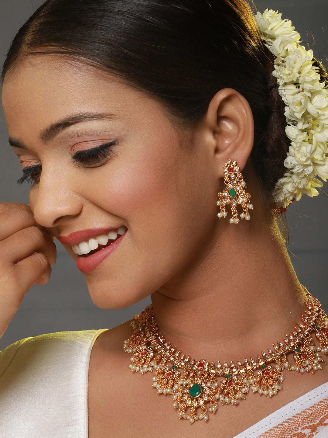 Gold-Plated Stone-Studded & Beaded Necklace & Earrings