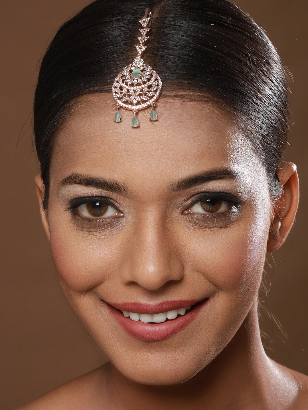 Rose Gold-Plated Green & White Ad-Studded Handcrafted Maang Tikka