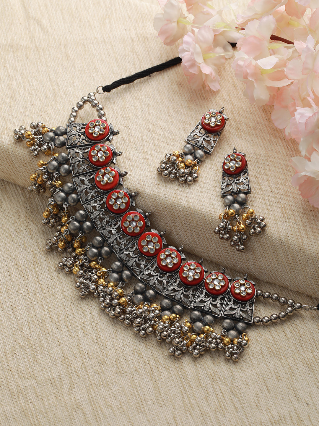 Oxidized Beaded & Kundan Studded Choker Necklace With Earrings