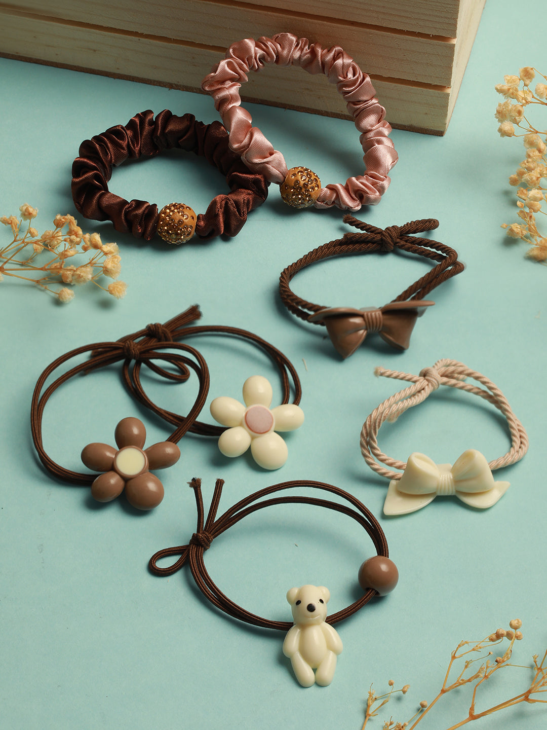 Women Set Of 7 Embellished Ponytail Holders