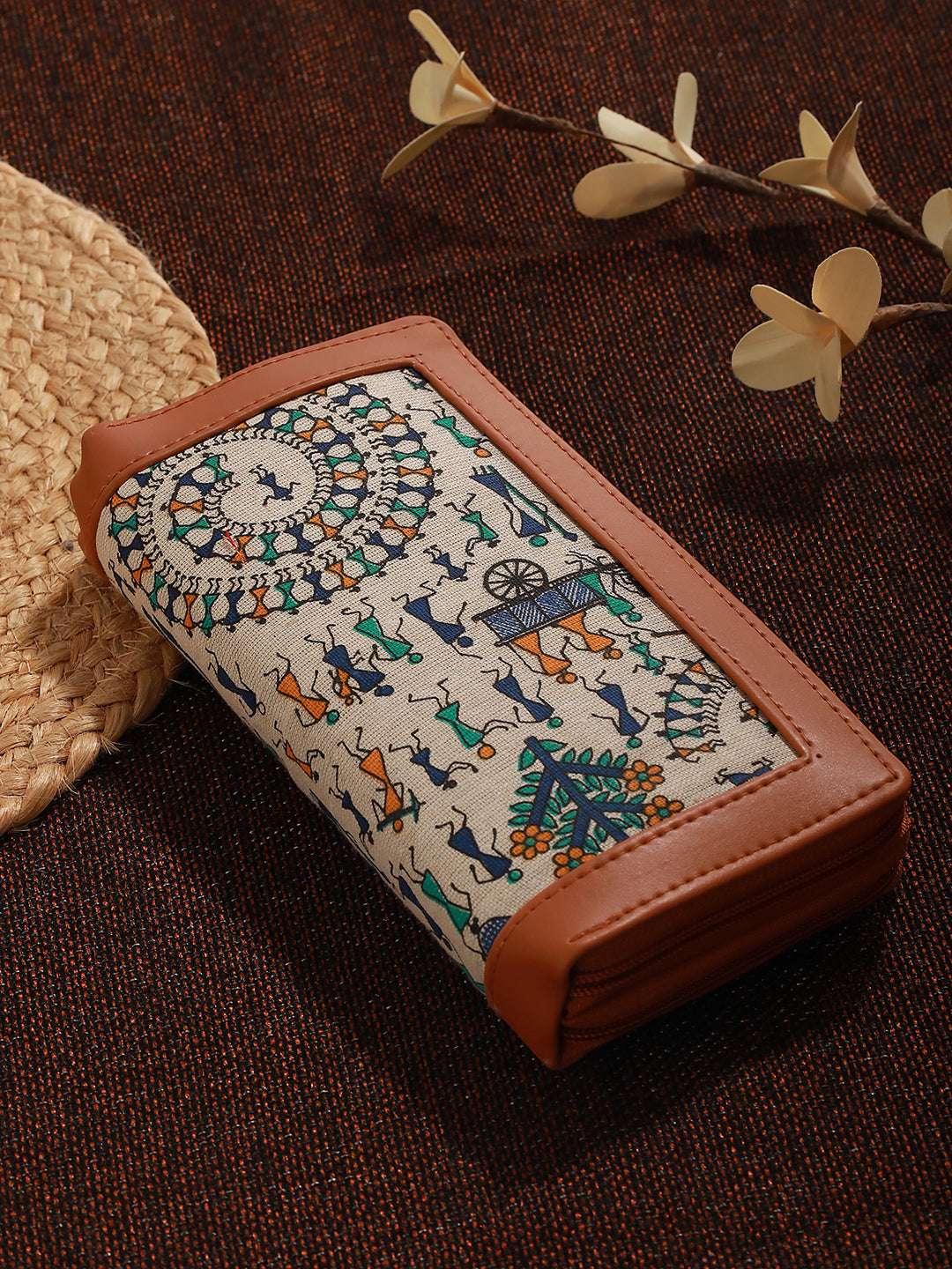 Women White & Blue Printed Pu Zip Around Wallet