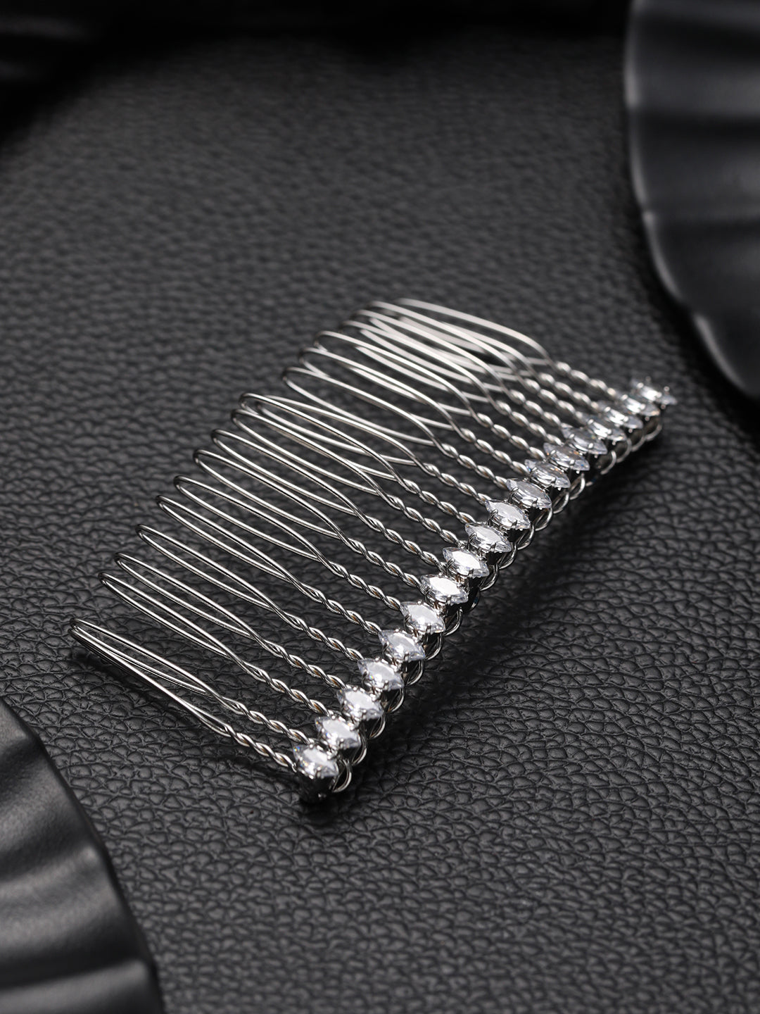 Women White & Silver-Toned Embellished Comb Pin