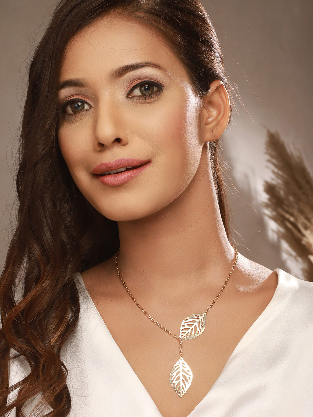 Set Of 2 Heart Enamelled Pendant & Leaf Charm Necklace