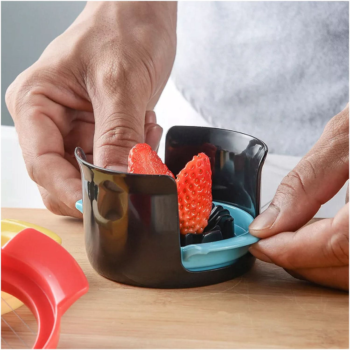 3-in-1 Multifunction Vegetable Slicer – Manual Grater, Shredder & Slicer for Kitchen Use HP DD