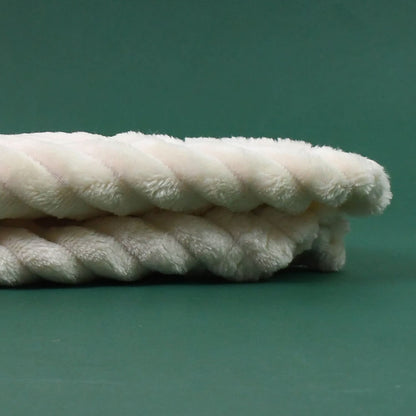 Pet Soft Blanket & Sleep Mat – Warm Towel for Cats & Dogs (70x50 cm, Mix Color)