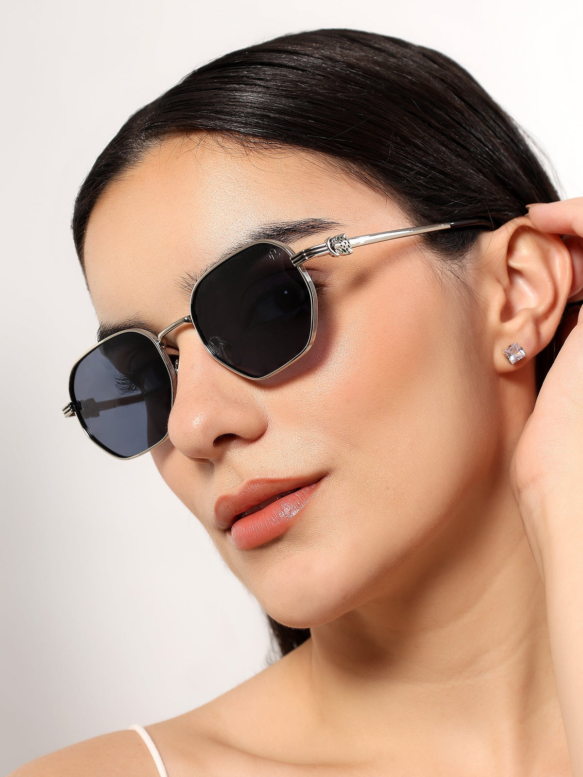 Majesty Silver Wayfarer Sunglasses for Men and Women - view 7