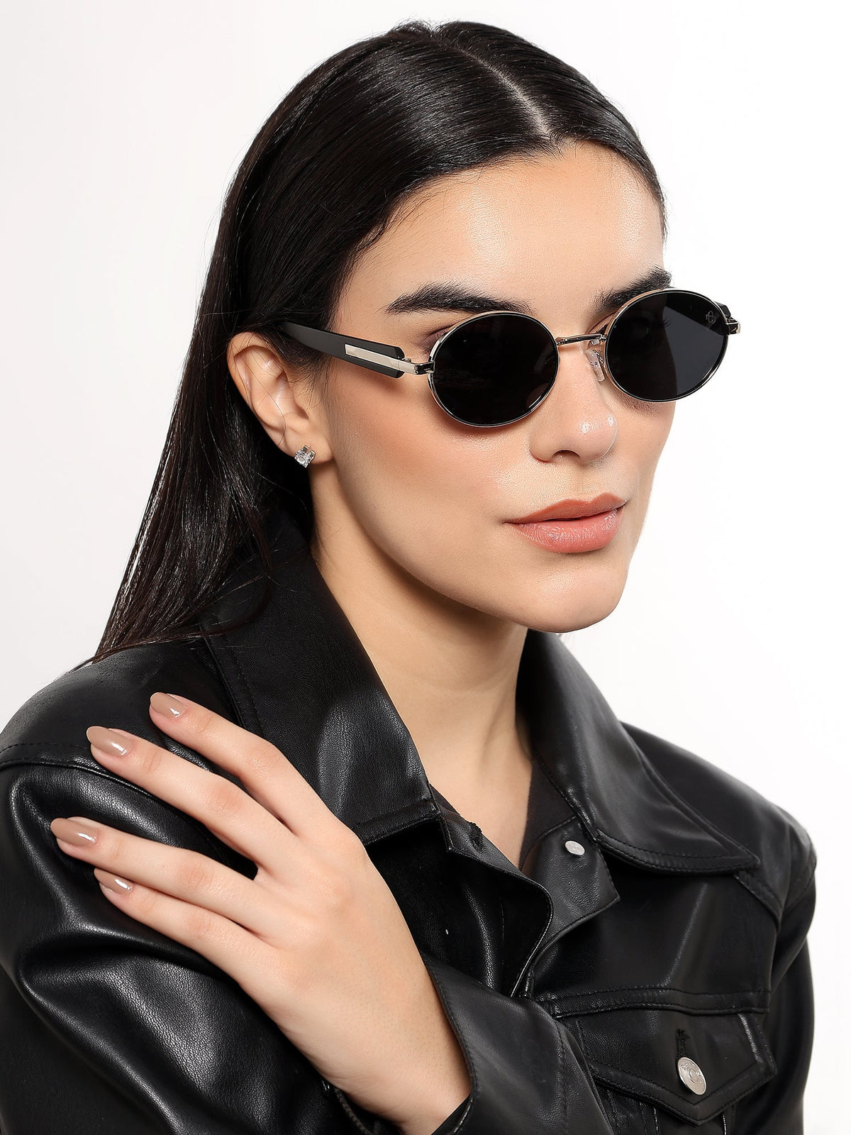 Cruze Silver Oval Sunglasses for Men and Women - view 7