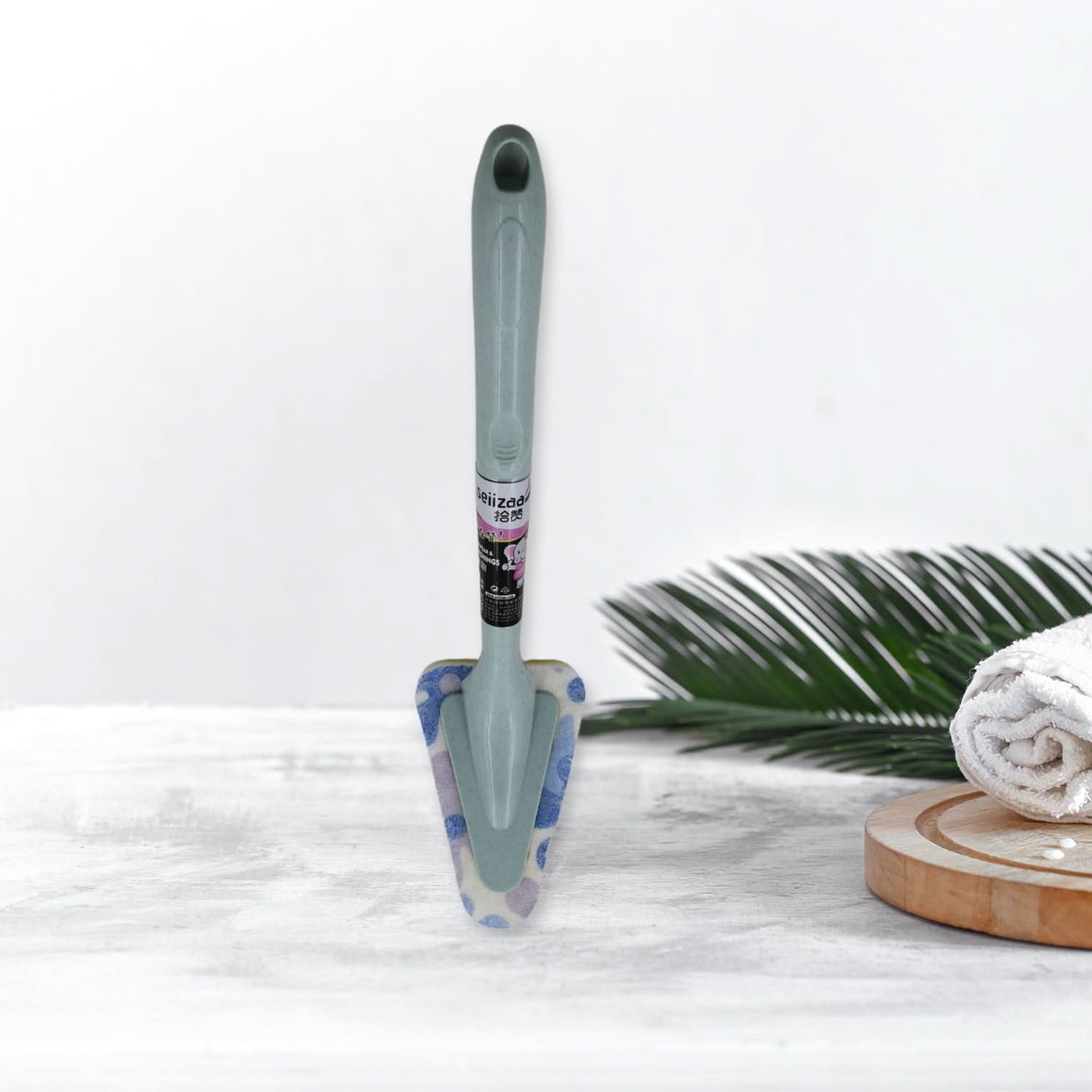 Universal Triangular Sponge Brush with Long Handle