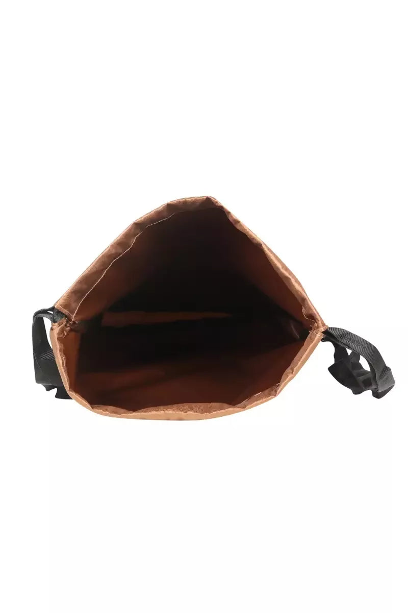 1738134087565__1738134086821__AP0288-BRN%20%285%29