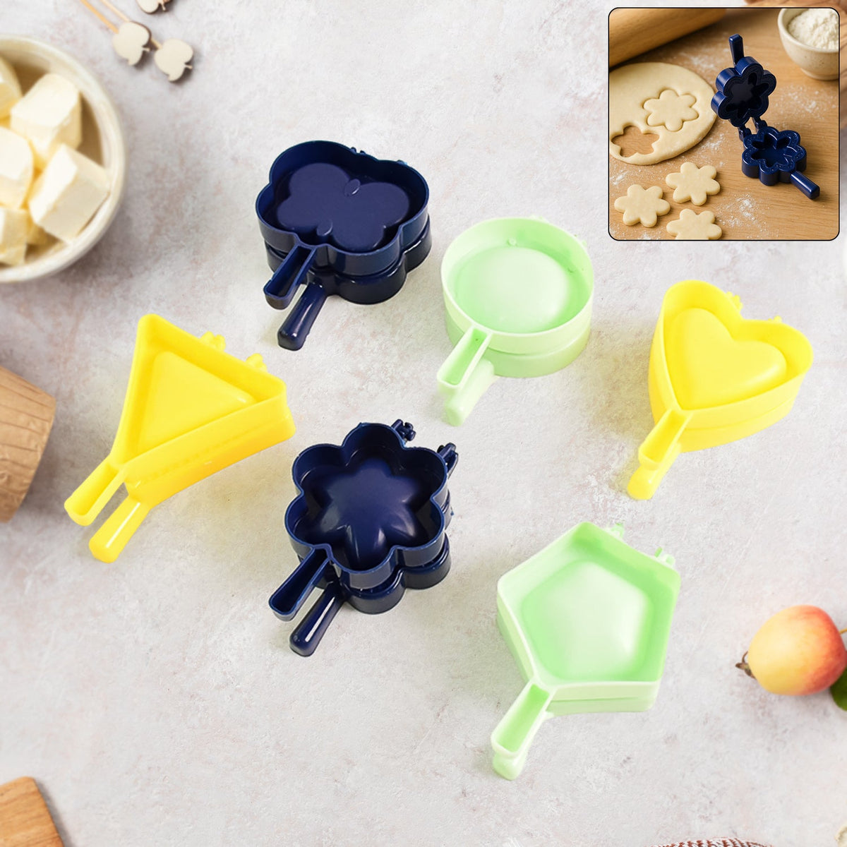 1 Pc Assorted Shape Plastic Snack Mould (Mix Design  1 Pc) HP DD