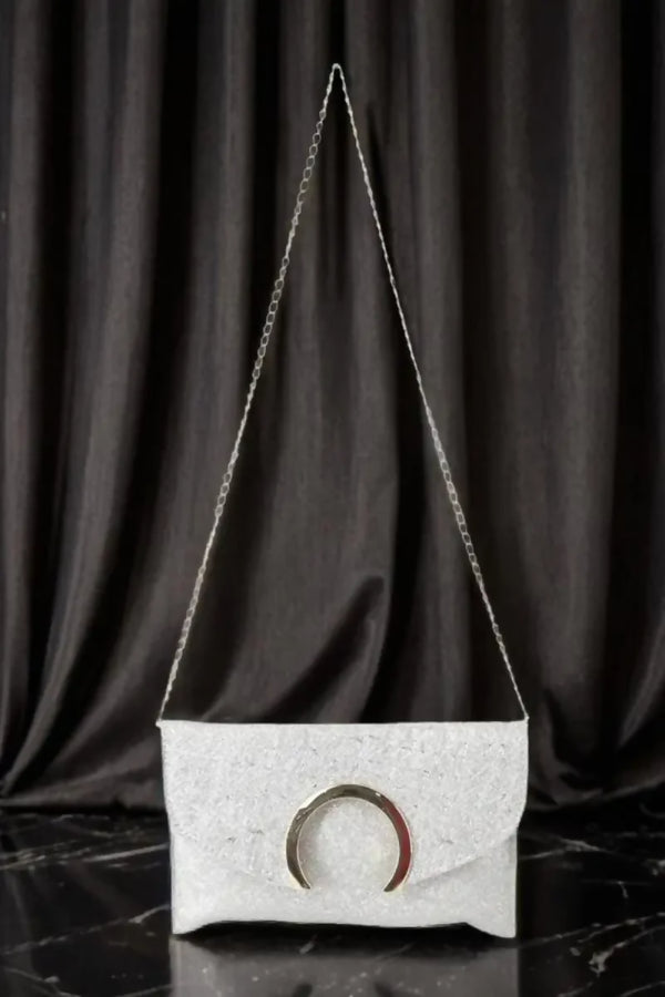 1720594646364__1720594645983__han013047_Silver_11zon