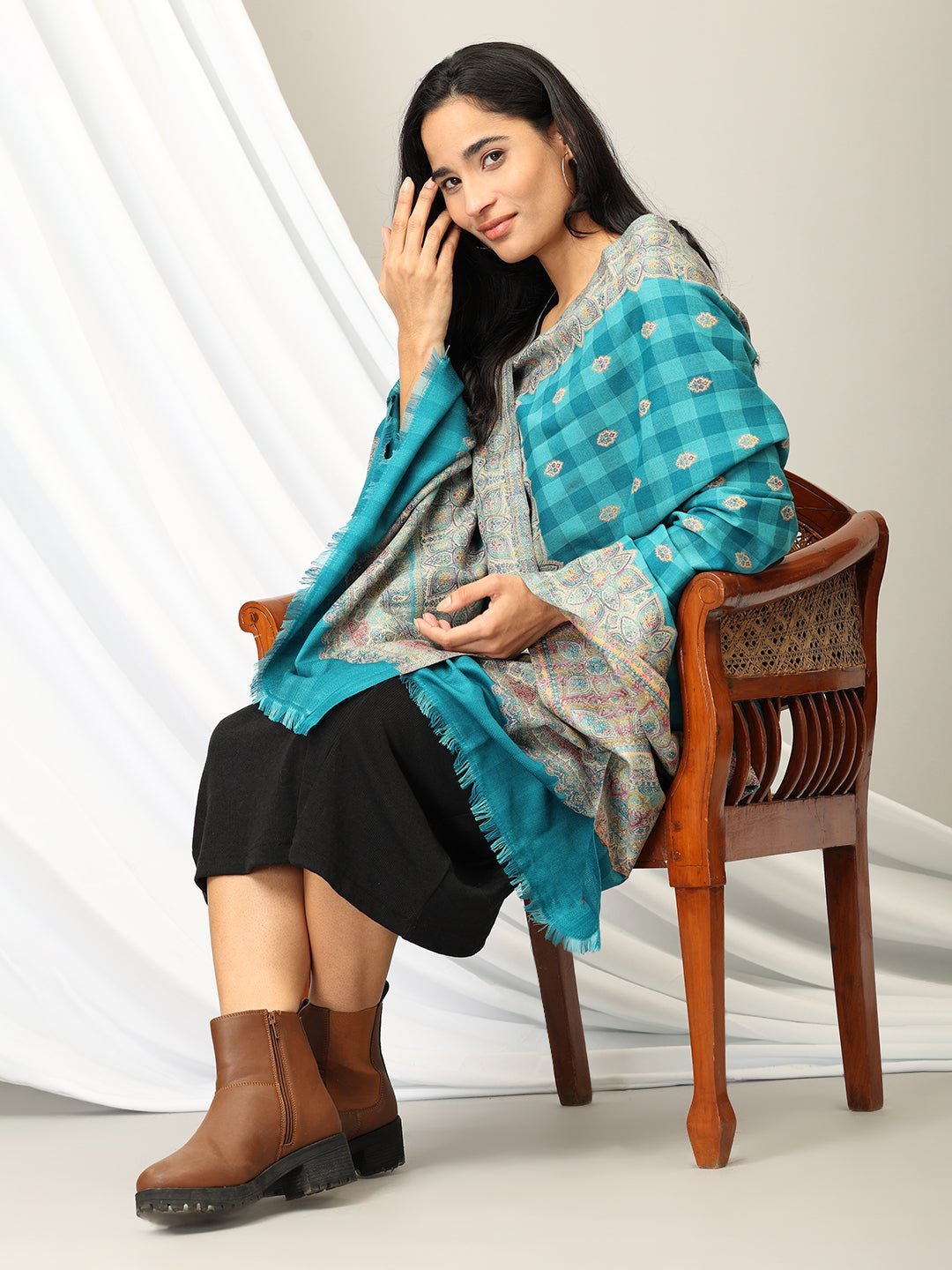 Aqua Aura Kullu Woolen Stole - WNTSTL - AQUAK