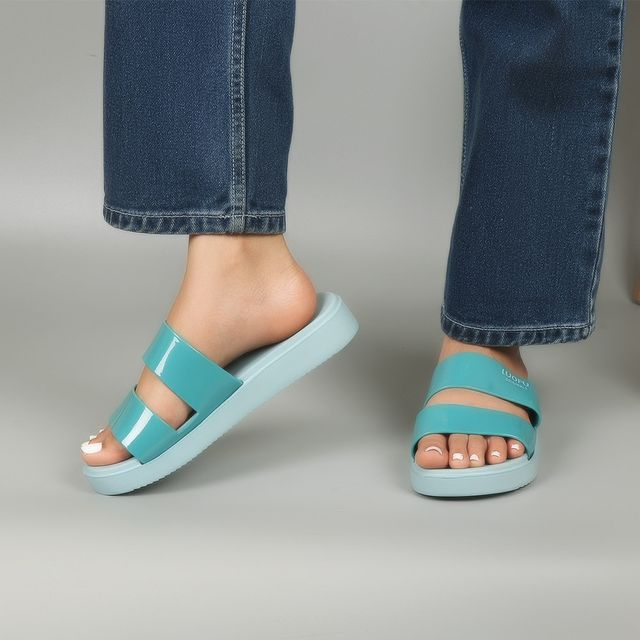 Indifeet Comfortable Rubber Sliders for Women