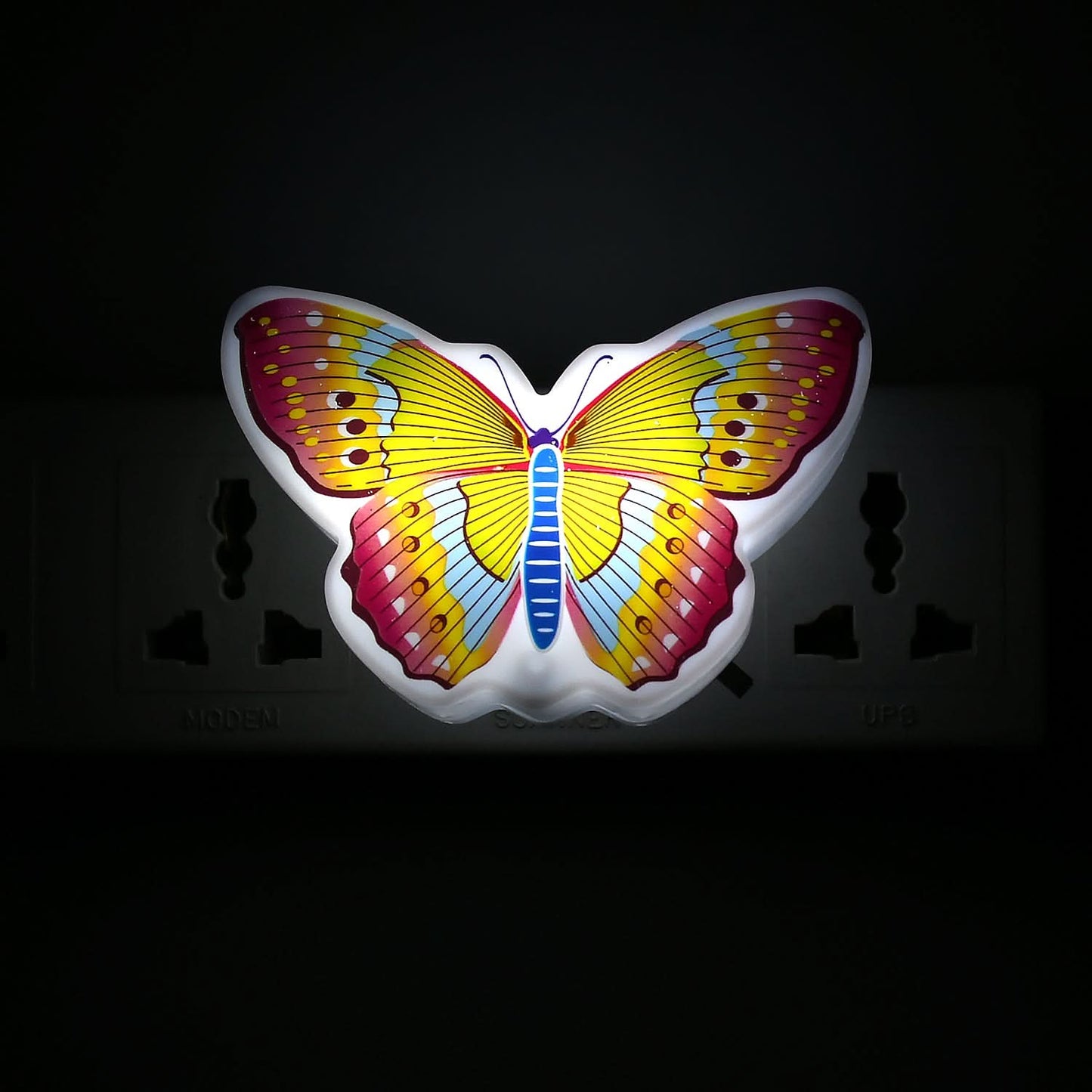 3D Illusion LED Night Light – Decorative Energy-Saving Lamp for Bedroom & Living Room (1 Pc)