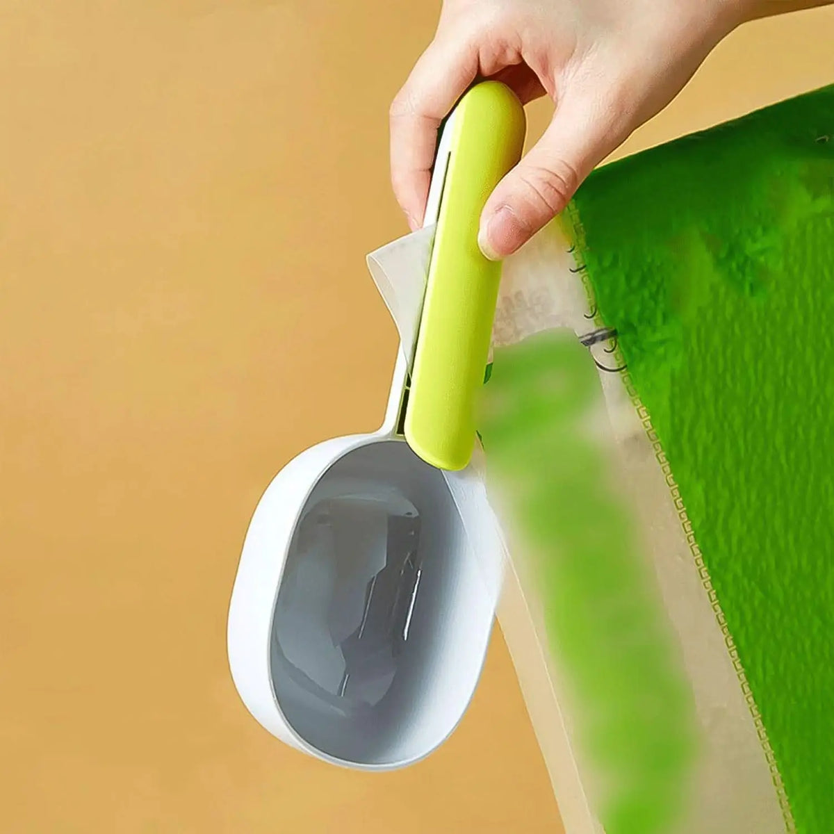 Large Plastic Measuring Spoons Flour Scoops For Home Kitchen (1 Pc) HP DD