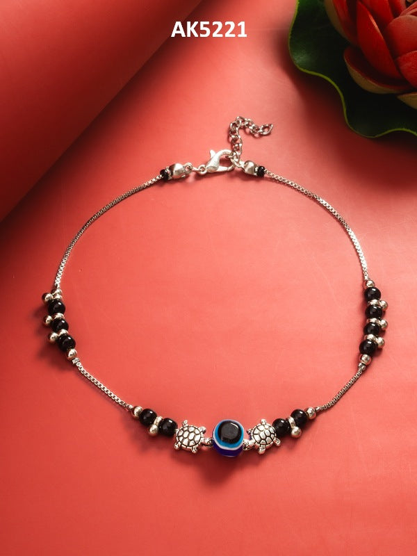 Turtle Charm Evil Eye Protective Anklet – View 4 | Aadita Jewelry