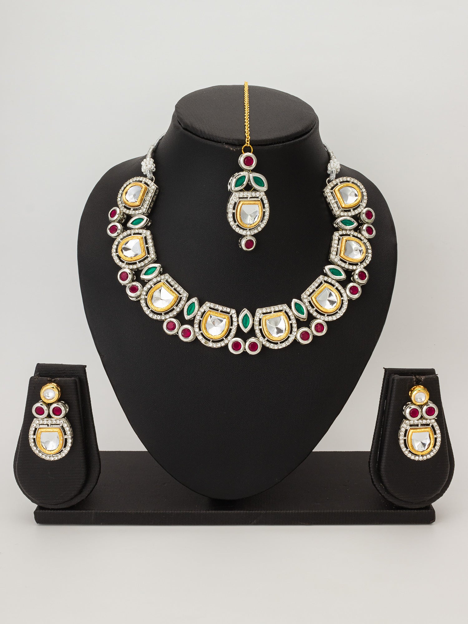 Dual-Tone Polki Kundan Necklace Set with Earrings and Maang Tikka – View 4 | Aadita Jewelry