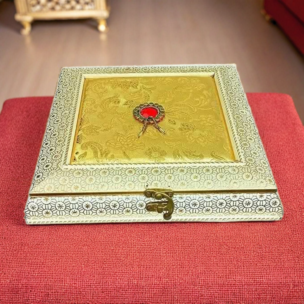 santarms handmade dry fruit box