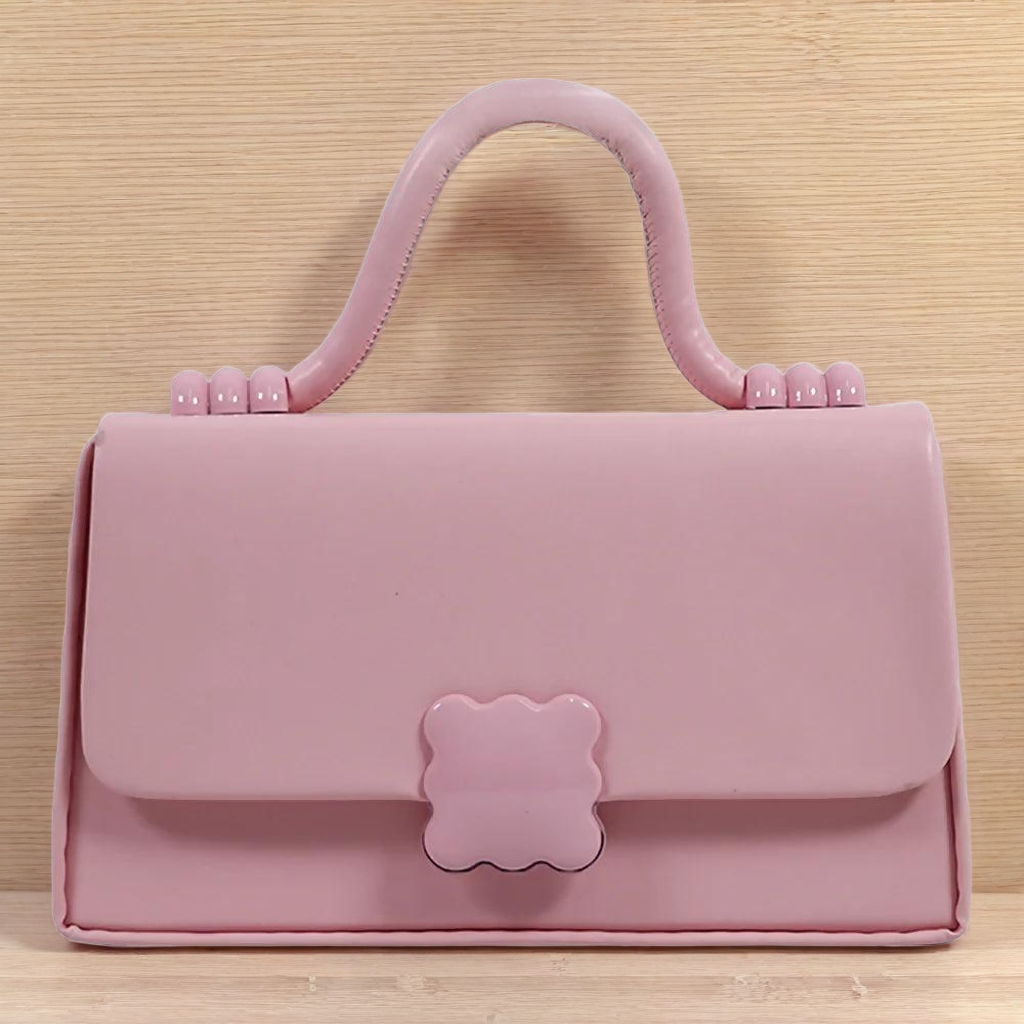 Chic Handbag – Elegant & Trendy Shoulder Bag for Women